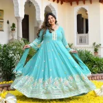 Black-Cape-Set-Lavina-SCL_7716